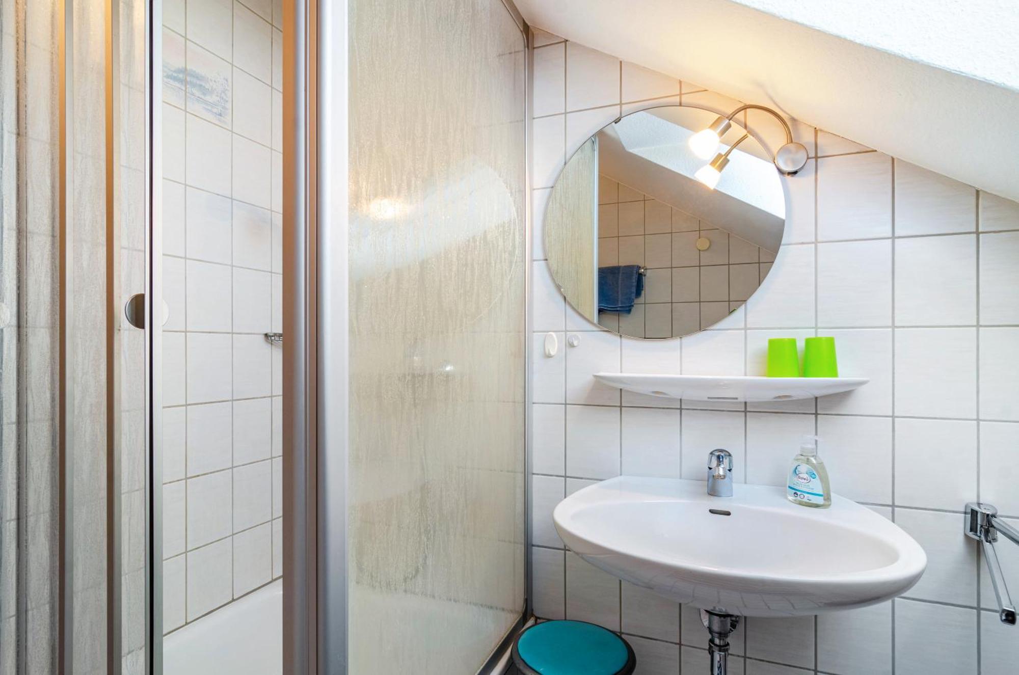 Vronis Ferienwohnungen Muhlingen Luaran gambar