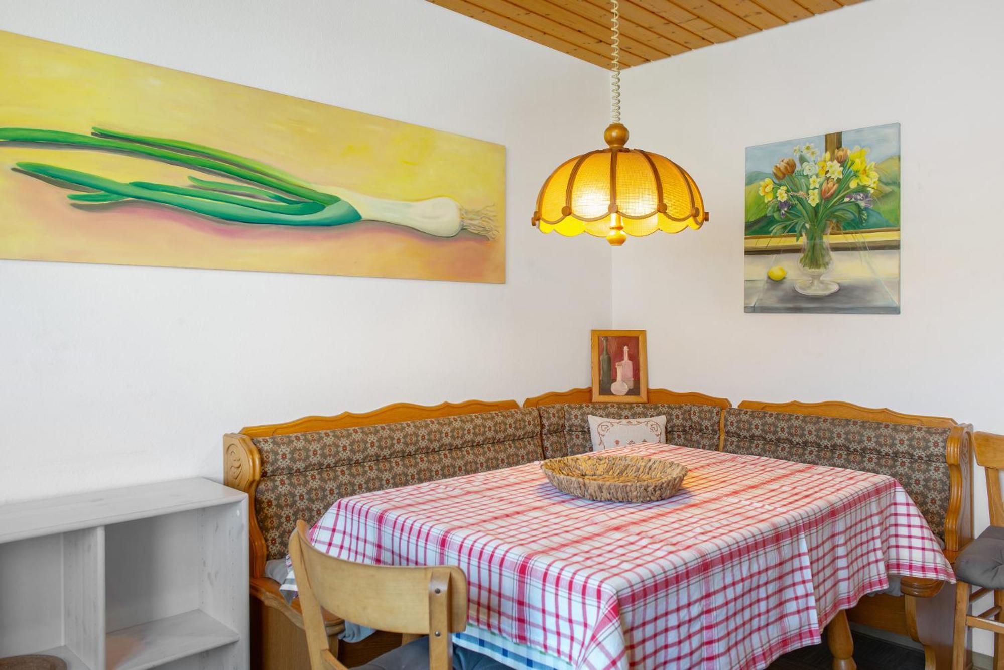 Vronis Ferienwohnungen Muhlingen Luaran gambar